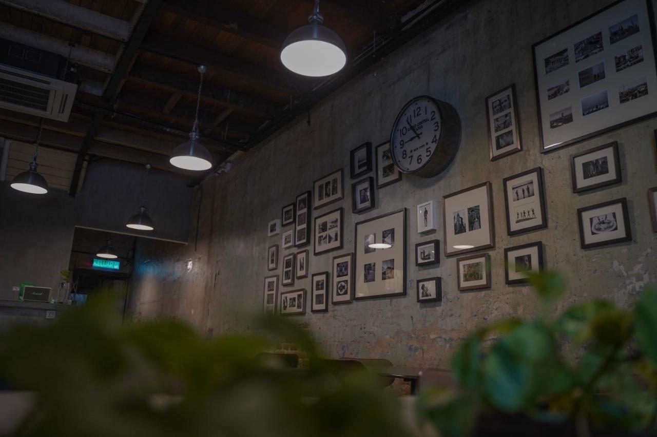 De Cafe & Rest House Ипох Екстериор снимка